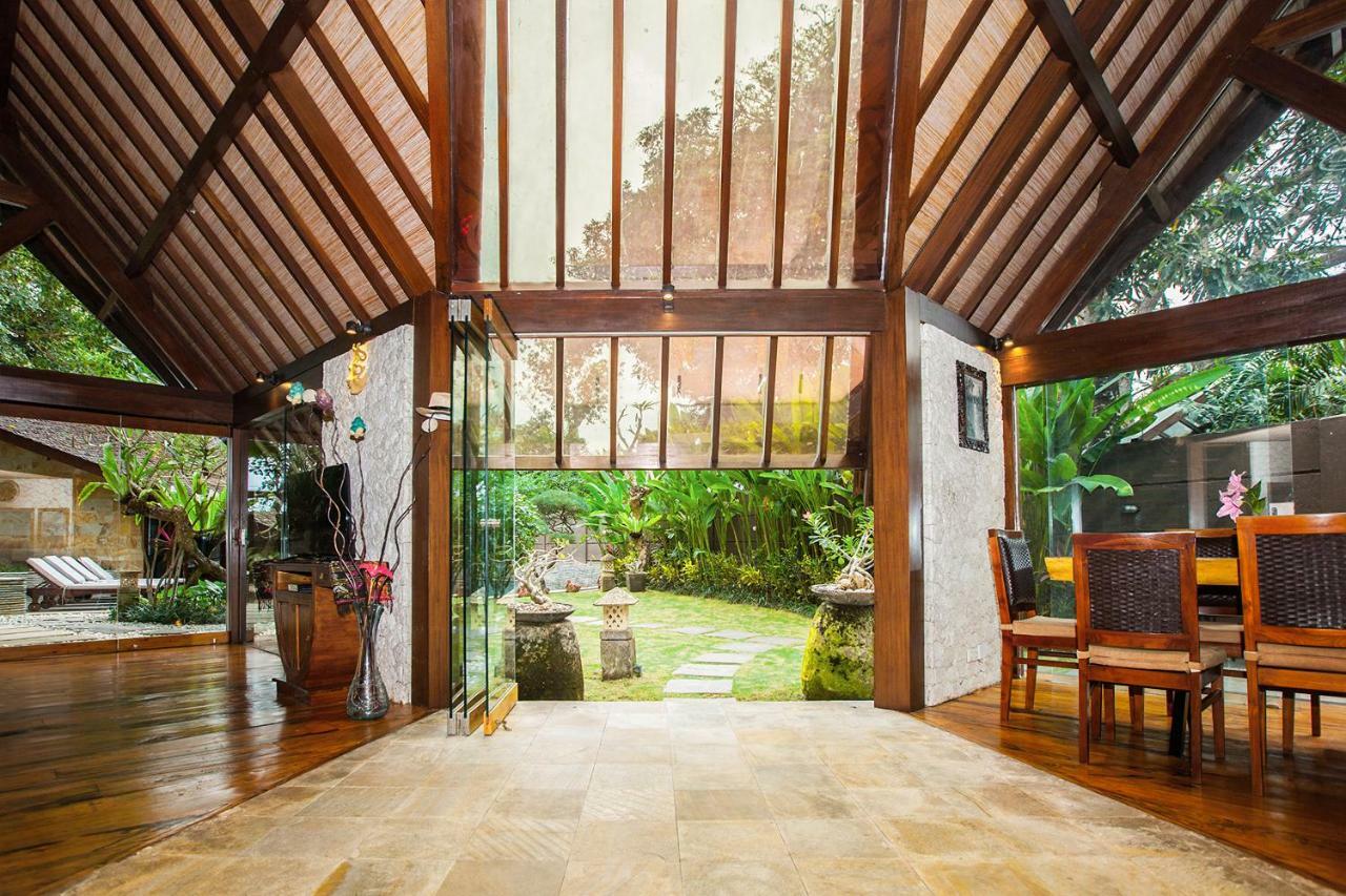 Seminyak Villa Kalyca Exterior foto