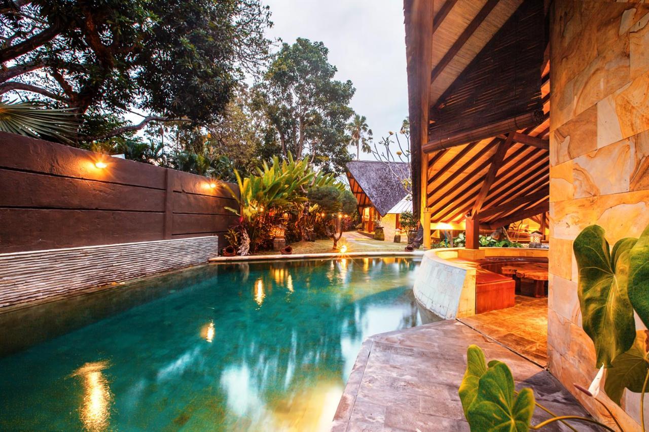 Seminyak Villa Kalyca Exterior foto